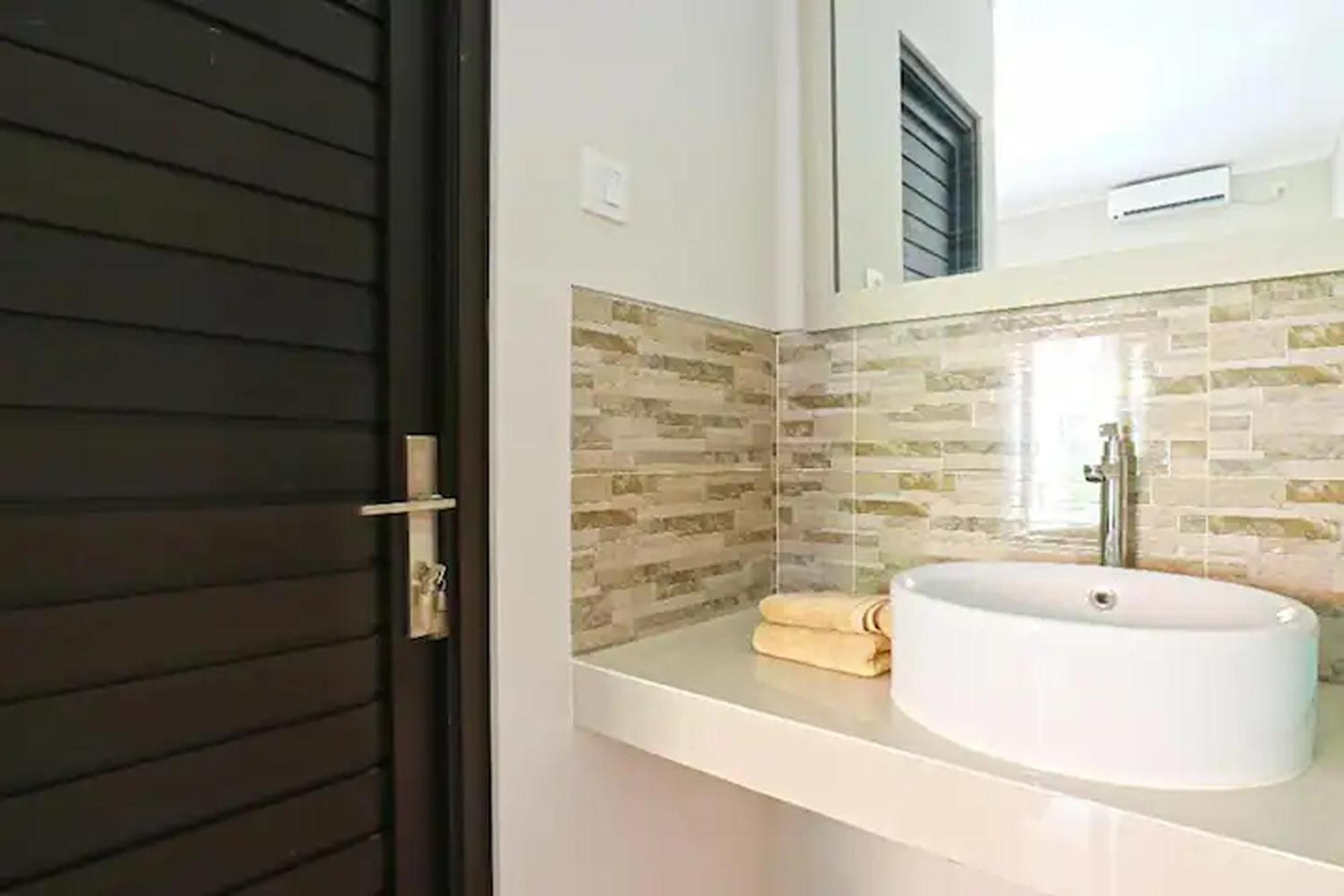 Taste Of Bali Hostel Kuta Lombok Kültér fotó