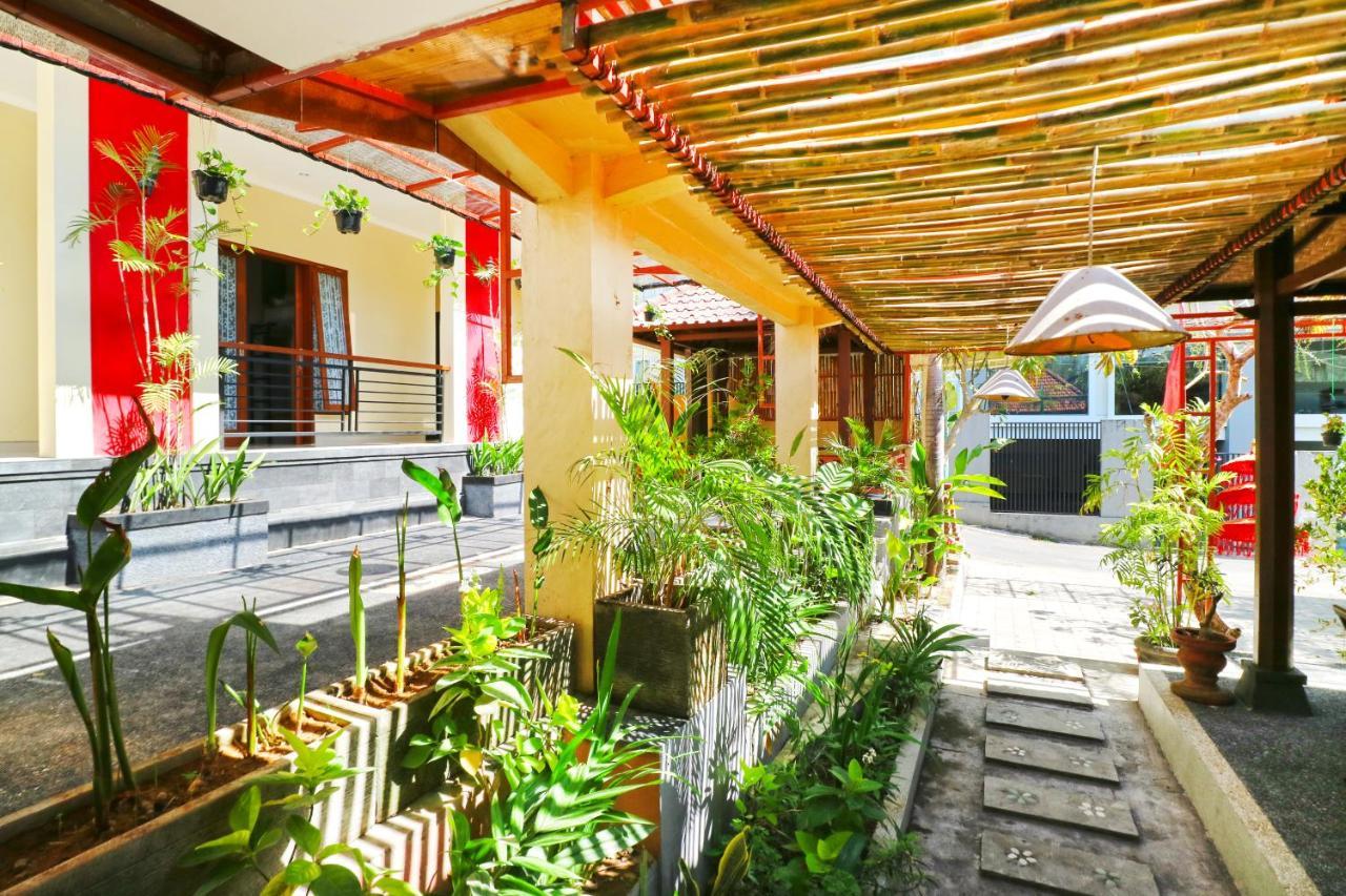 Taste Of Bali Hostel Kuta Lombok Kültér fotó