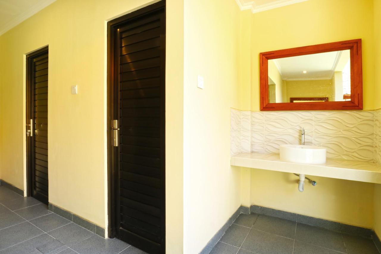Taste Of Bali Hostel Kuta Lombok Kültér fotó